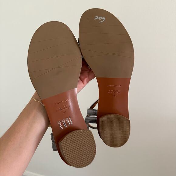 NEW Aquatalia Leather Ankle Strap Open-Toe Flat Sandals Silver 9 - Picture 7 of 8